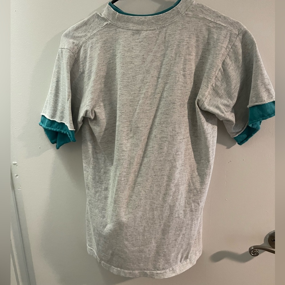 Vintage Miami dolphins shirt - Picture 2 of 3
